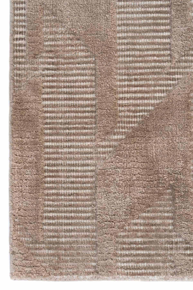 Serene Viscose Silk Hand-Tufted Rug