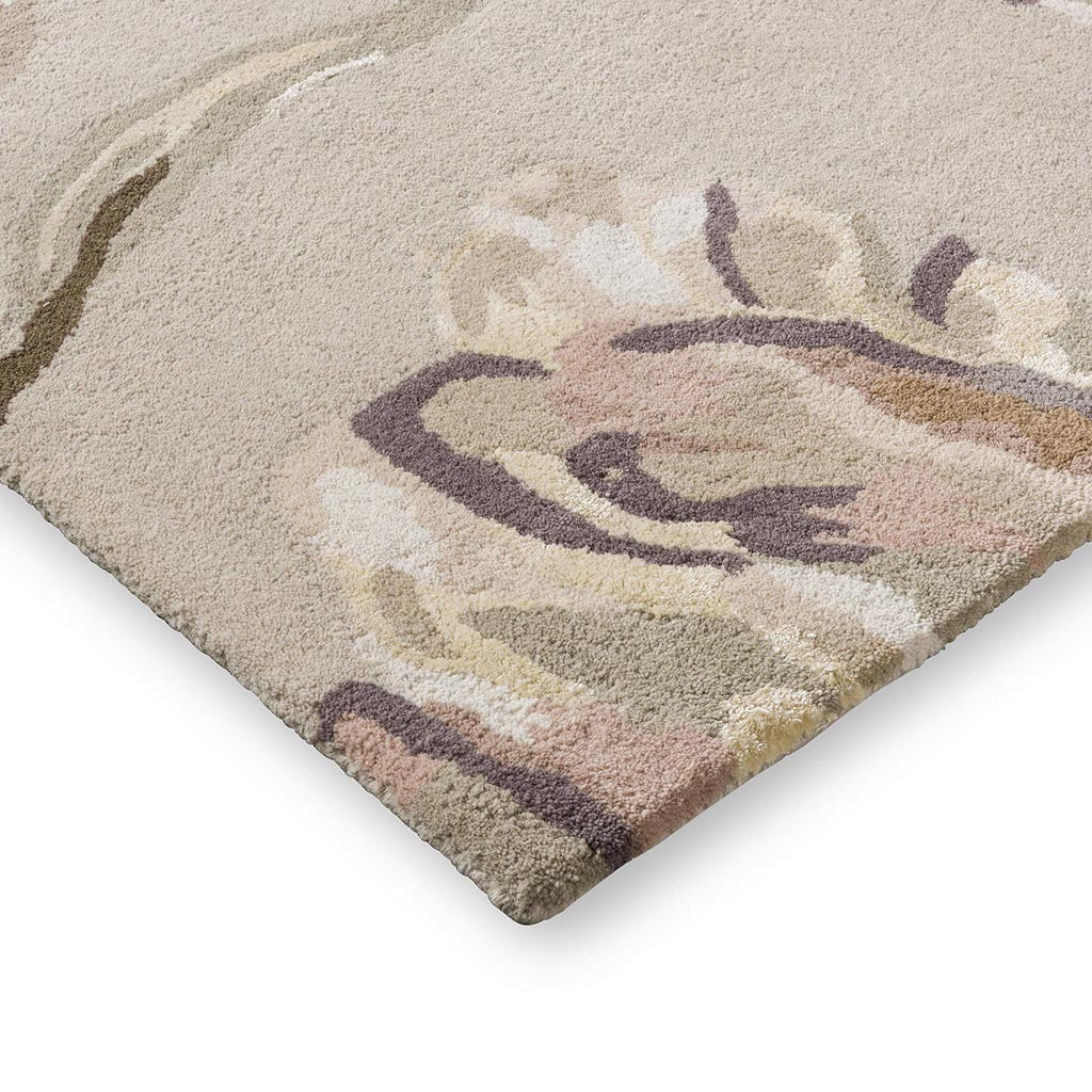 Flowing Flora Foliage Hand-Tufted Rug