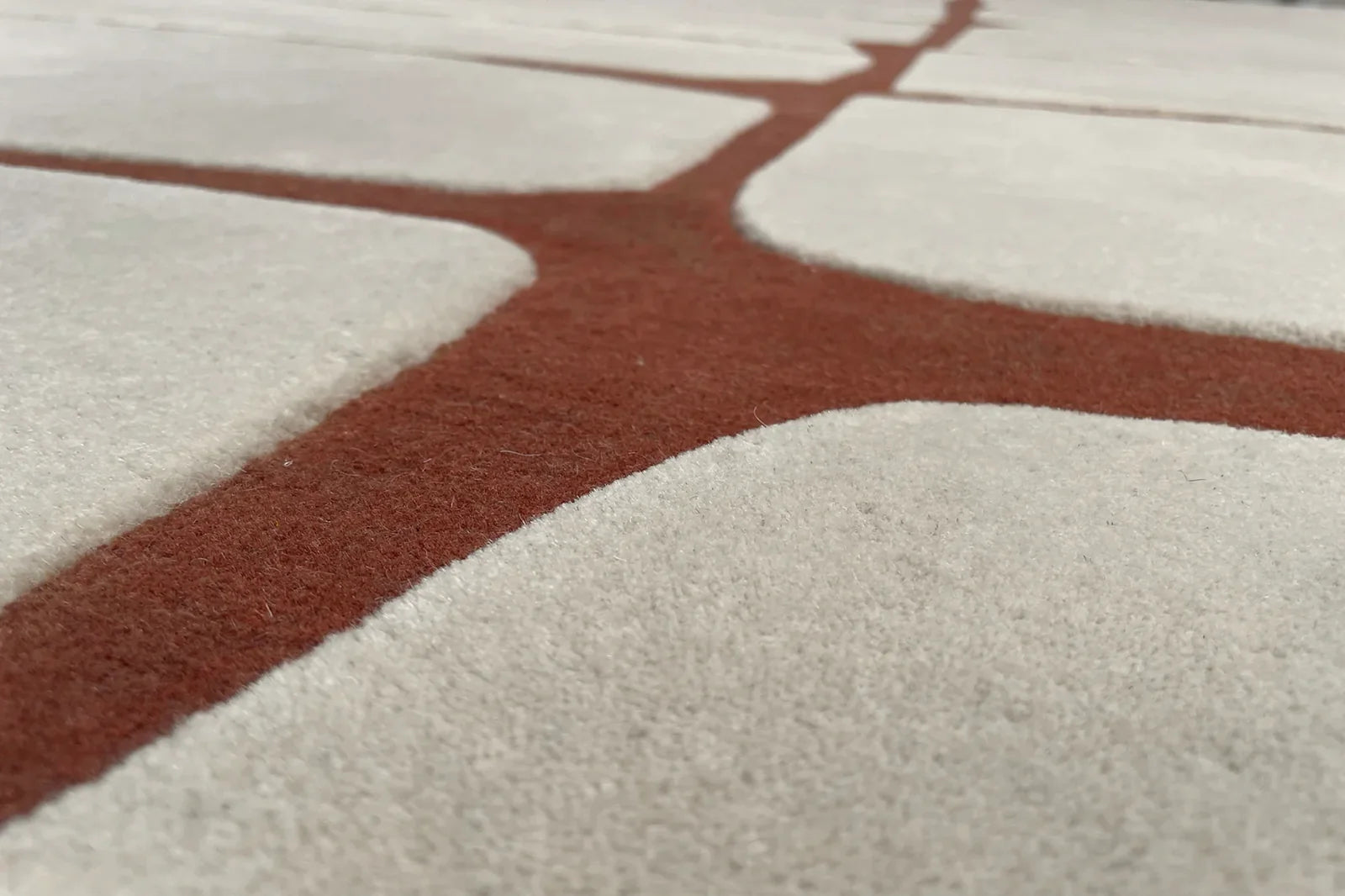 Neutral Wool Hand-tufted Carpet & Rug