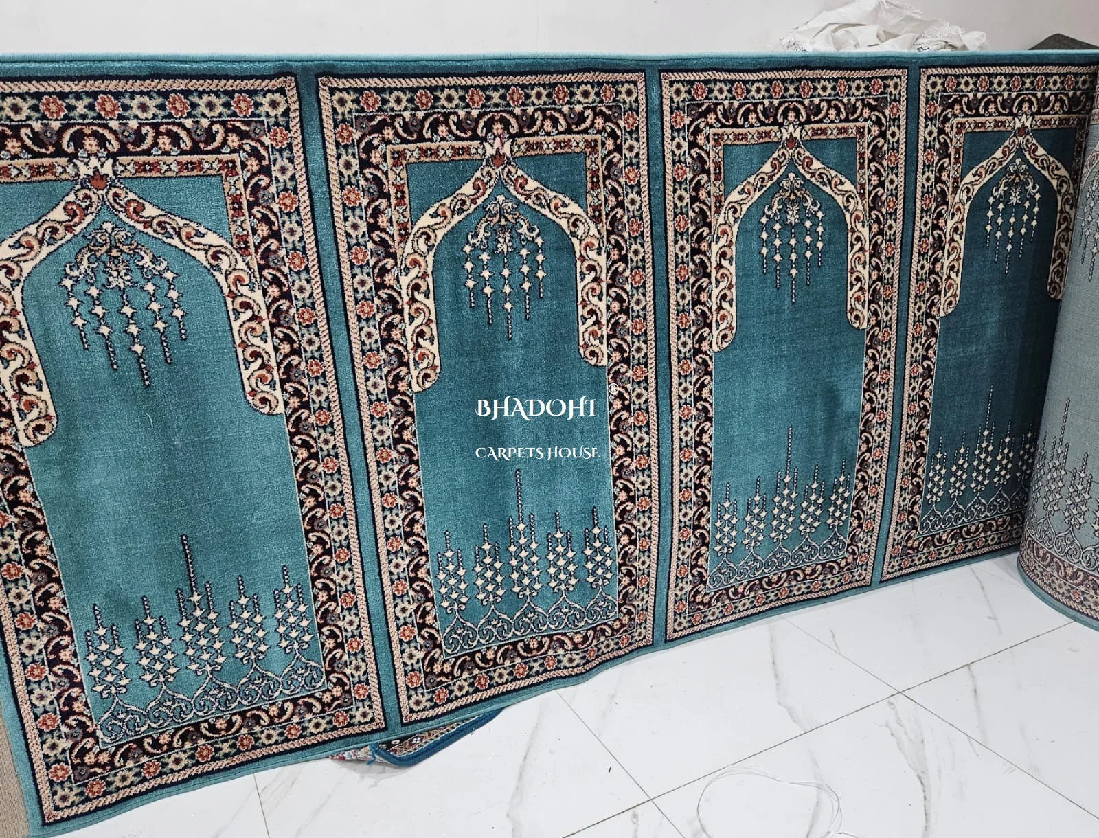 Turkish Janamaz Roll – Imported Masjid Carpet | 15 mm Ultra Soft & Luxurious Mosque Prayer Mat
