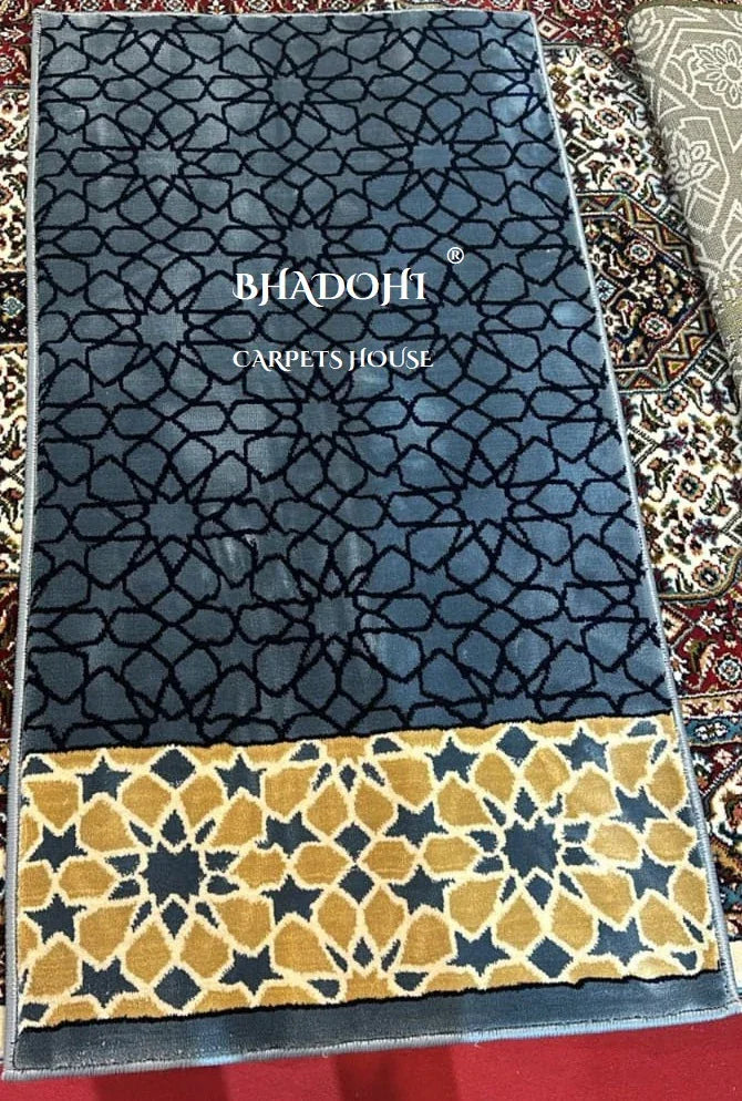 Turkish Janamaz Roll – Imported Masjid Carpet | 20 mm Ultra Soft & Luxurious Mosque Prayer Mat