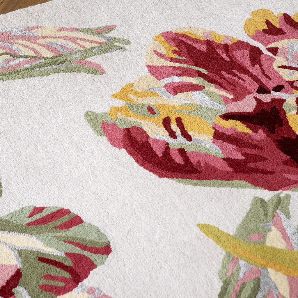 Luxe Blossom Foliage Hand-Tufted Rug