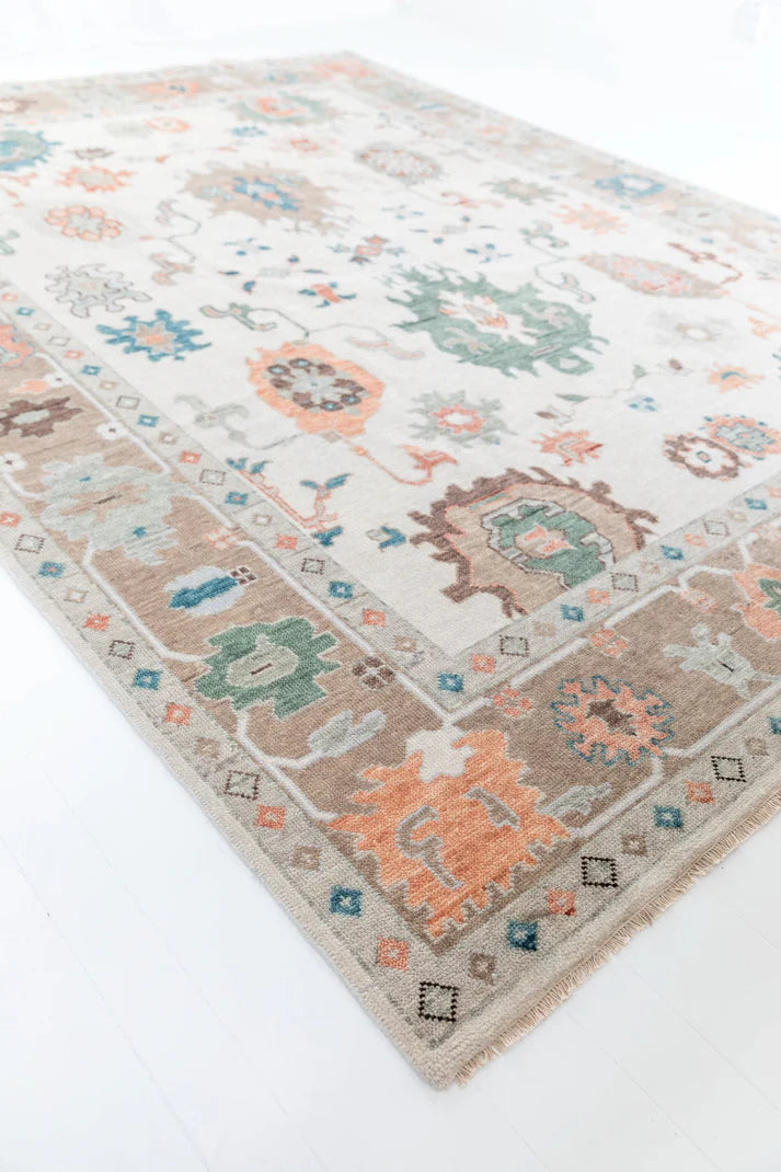 Ivory & Beige Oushak Hand-Knotted Wool Rug