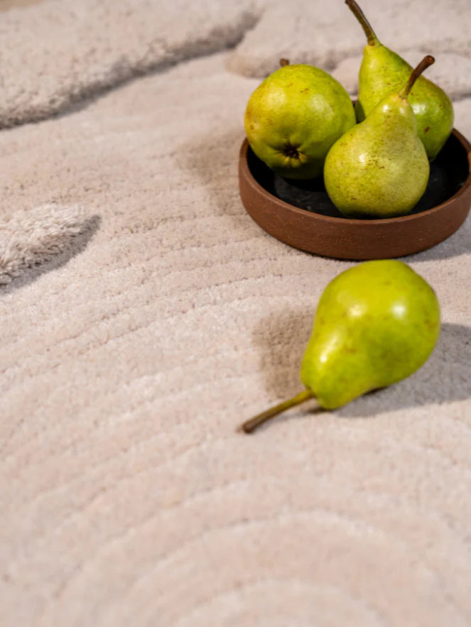Beige Color High-Low Hand-Tufted Wool Rug