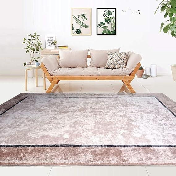Paris Glow Viscose Silk Hand-Tufted Rug