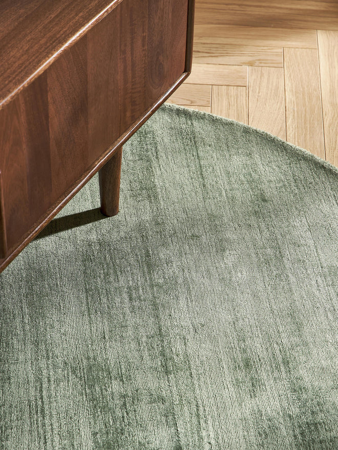 Pista Green Viscose Silk Round Area Rug