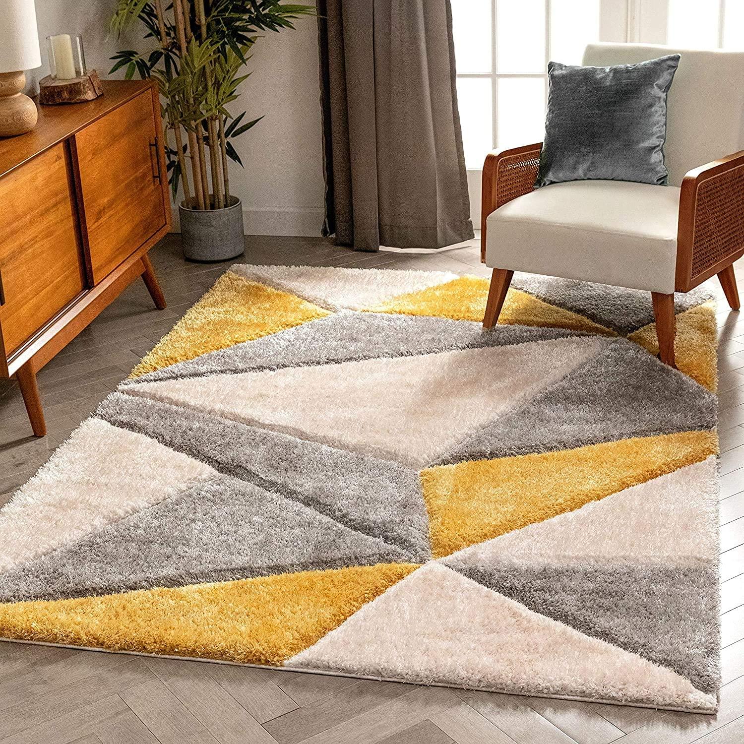 Modern living room with Bhadohi Carpets House geometric shaggy rug in yellow and grey tones