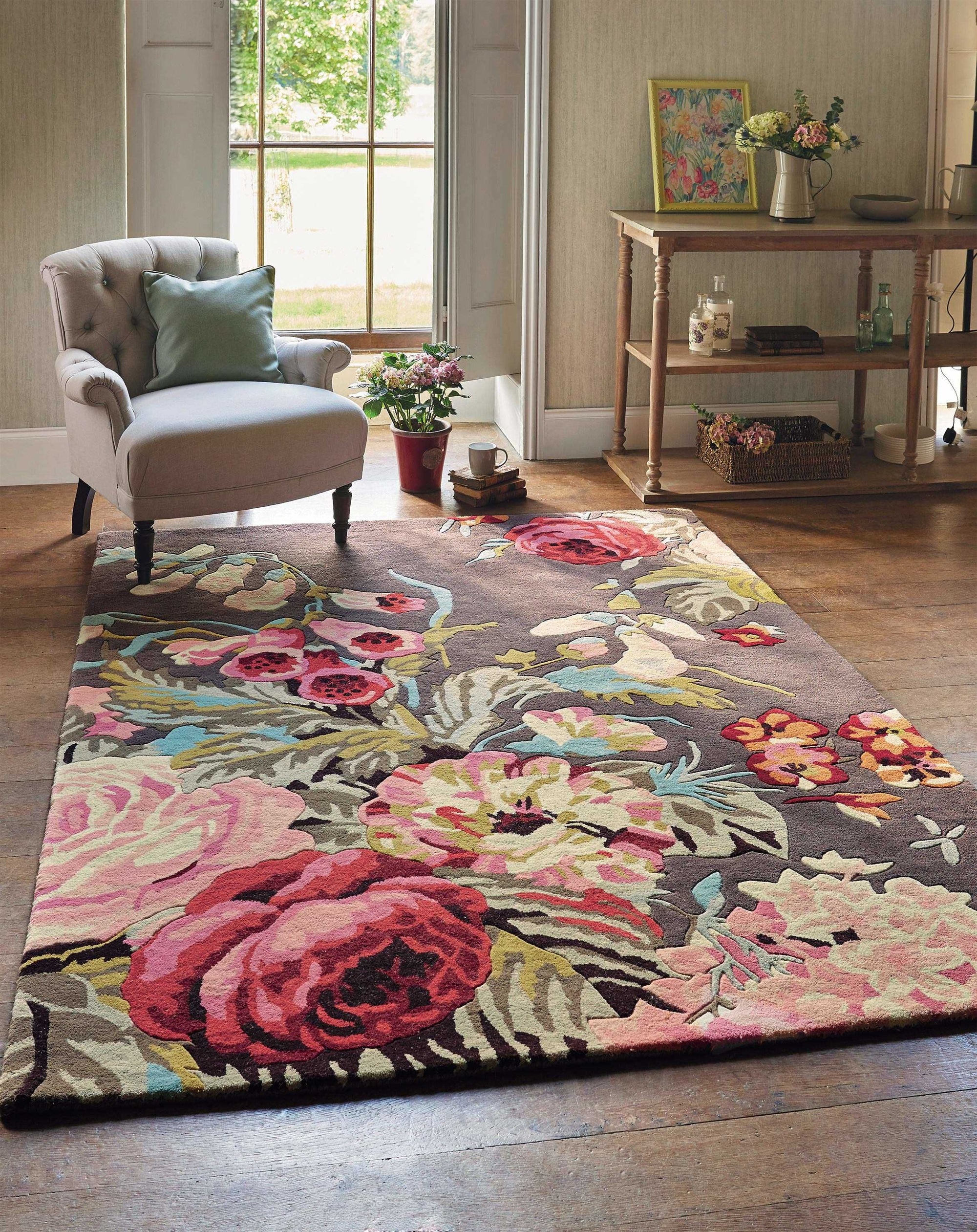 Pure Petal Foliage Hand-Tufted Rug