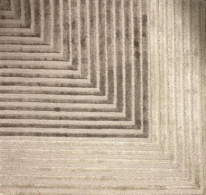 Royale Hand-Tufted Carpet & Rug – Bhadohi Carpets House