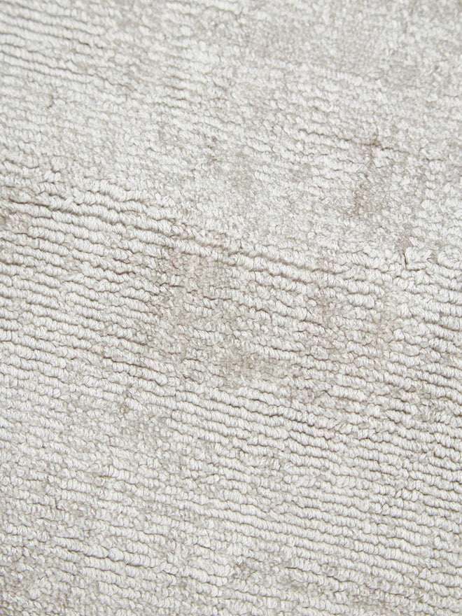 Silver Viscose Silk Round Area Rug