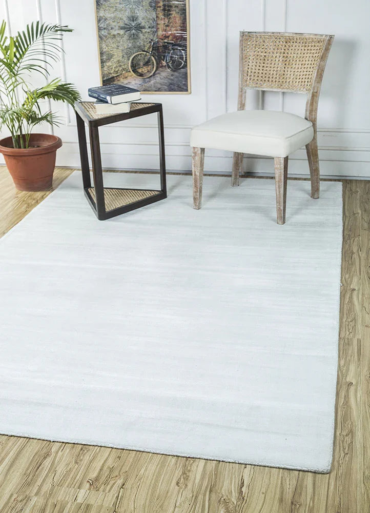 Snow White Viscose Silk Hand-Tufted Rug