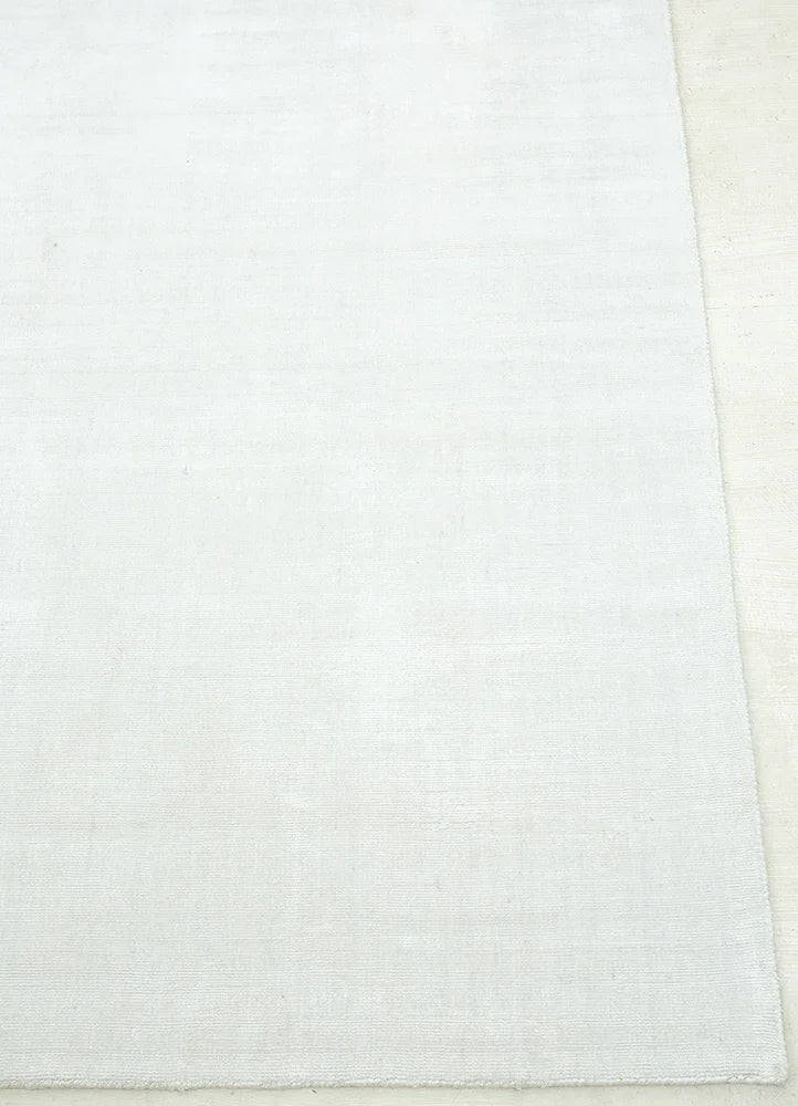 Snow White Viscose Silk Hand-Tufted Rug