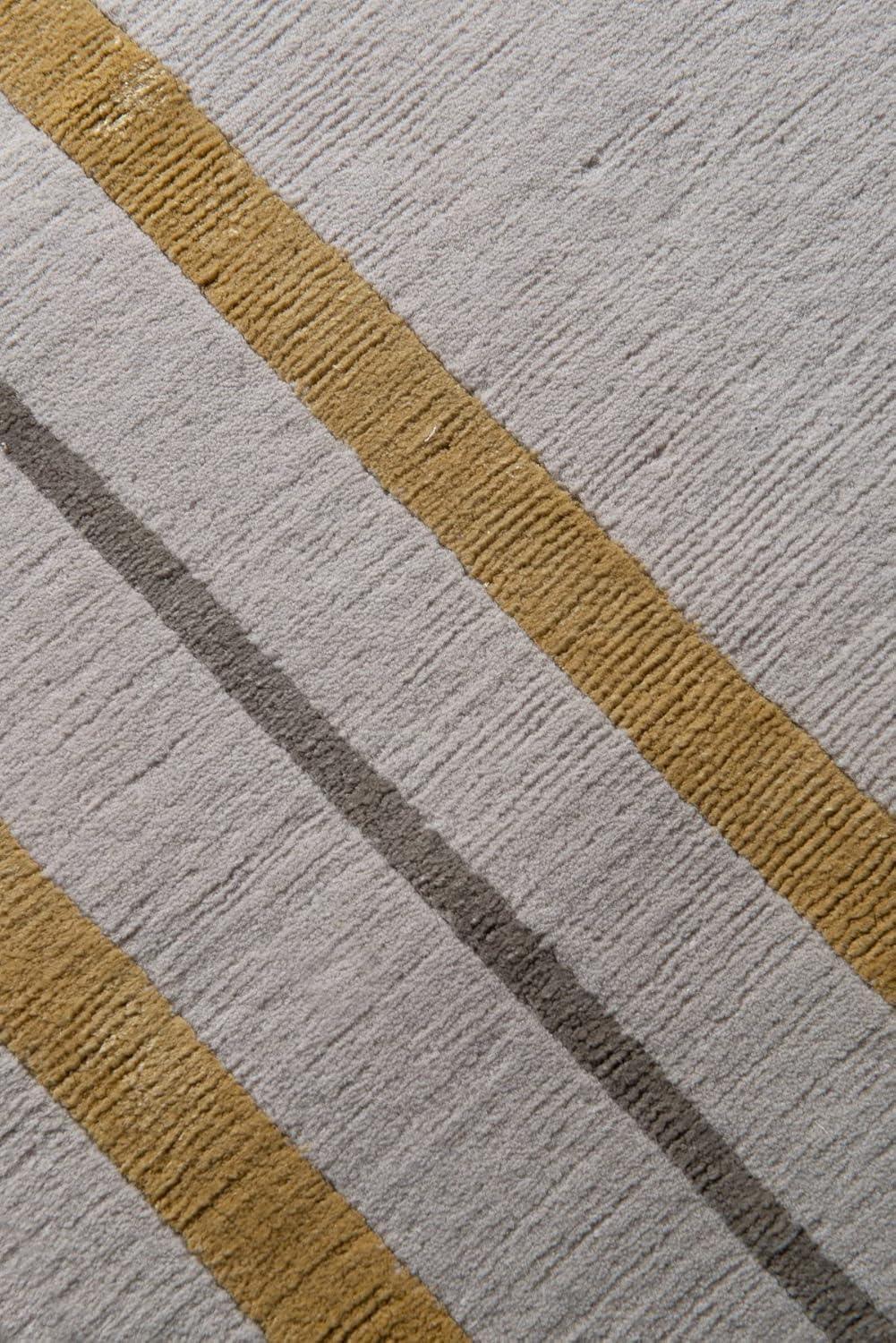 Soft Geometry Viscose Silk Hand-Tufted Rug