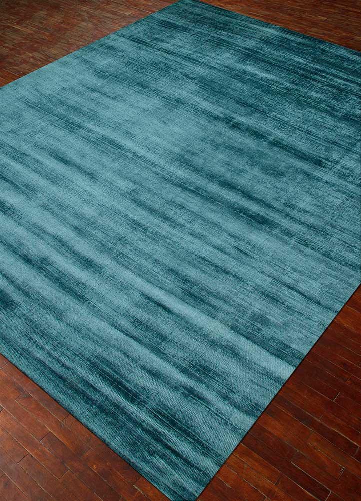 Turquoise Lustrous Loom Viscose Silk Hand-Tufted Rug