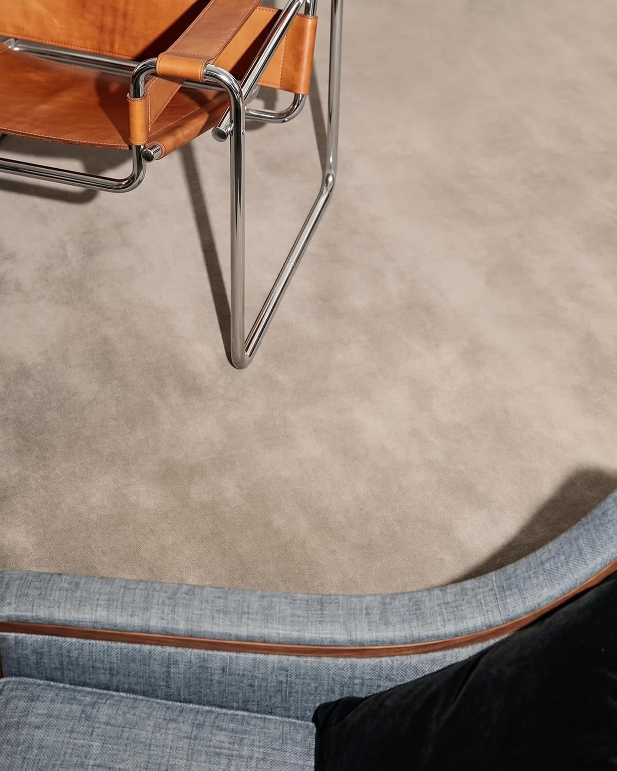 Warm Grey Color Wool Hand-tufted Solid Carpet & Rug
