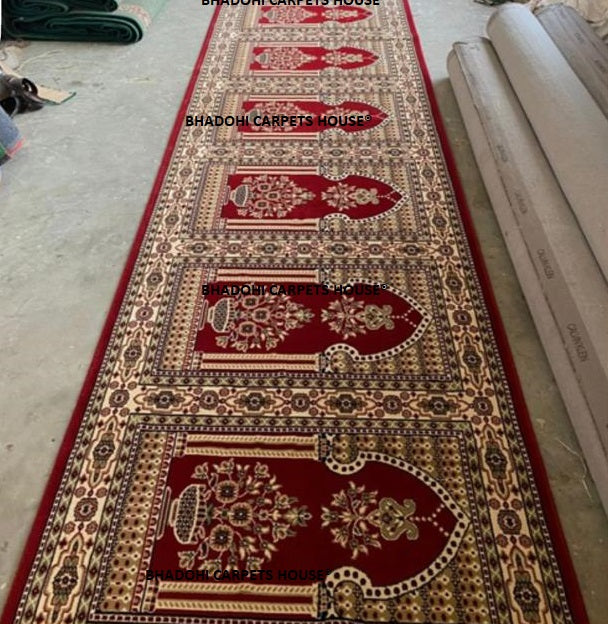 Maroon Janamaz Carpet Roll – 15mm Ultra Soft & Luxurious Mosque Prayer Mat