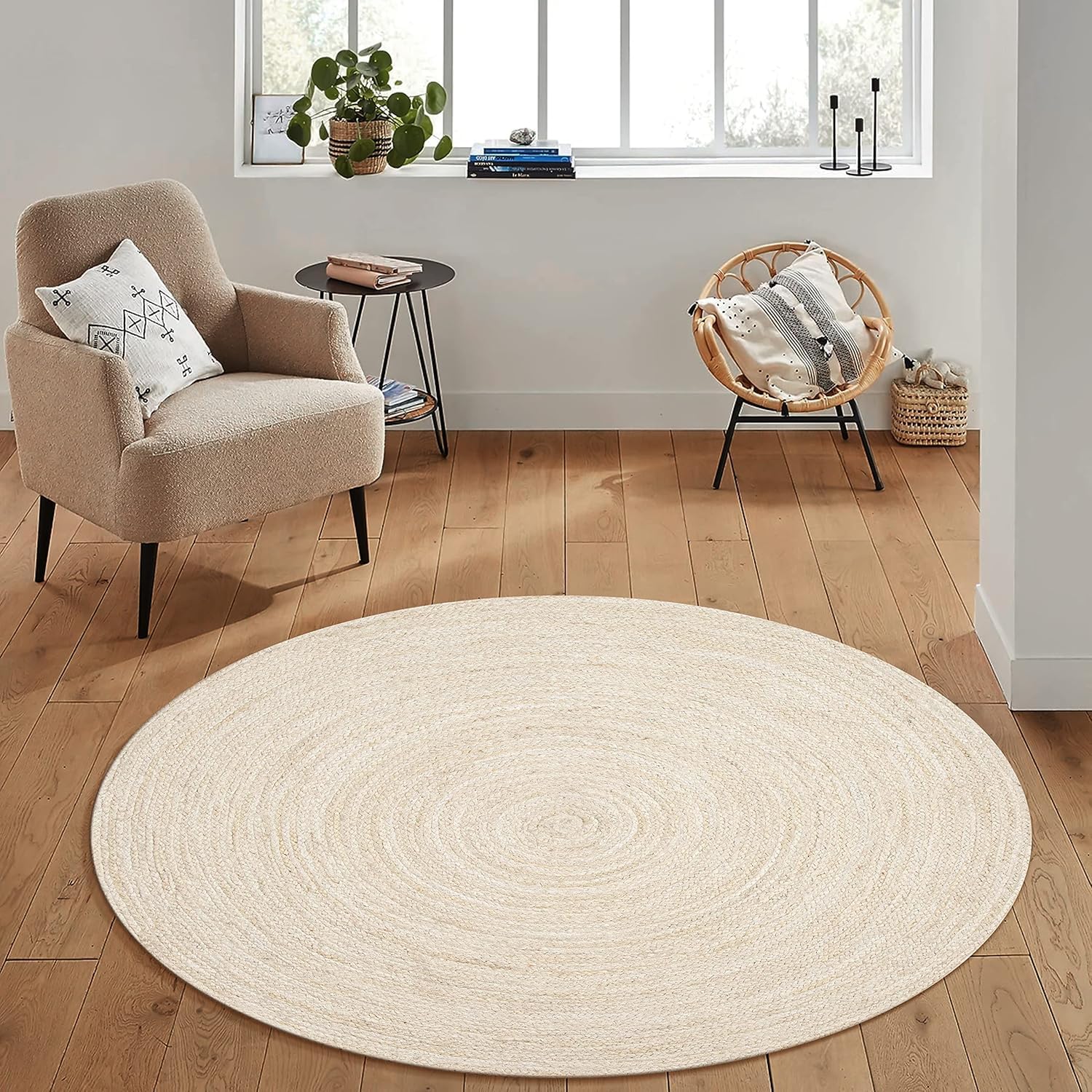 White Color Round Handmade Braided Jute Rug