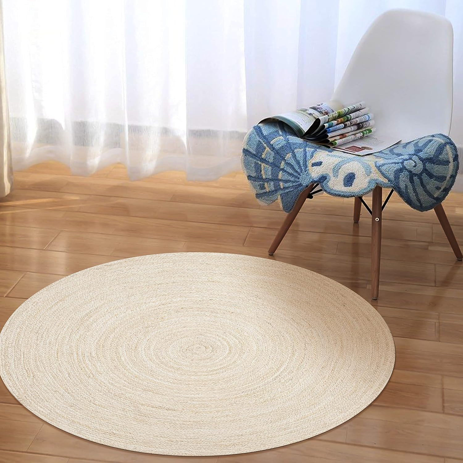 White Color Round Handmade Braided Jute Rug