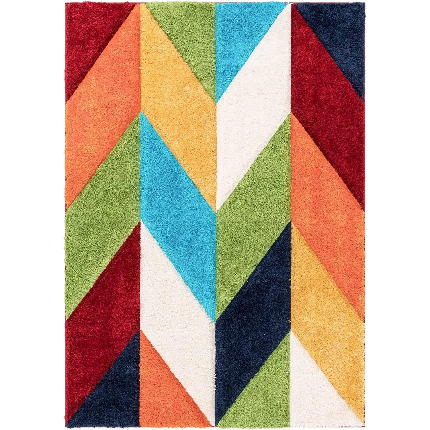 Colorful geometric shaggy rug from Bhadohi Carpets House with chevron pattern