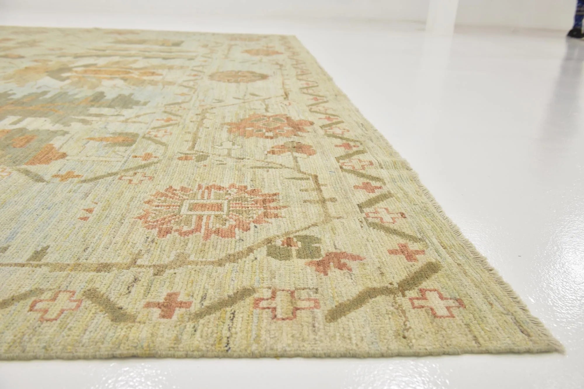 Classic Grace Oushak Hand-Knotted Wool Rug