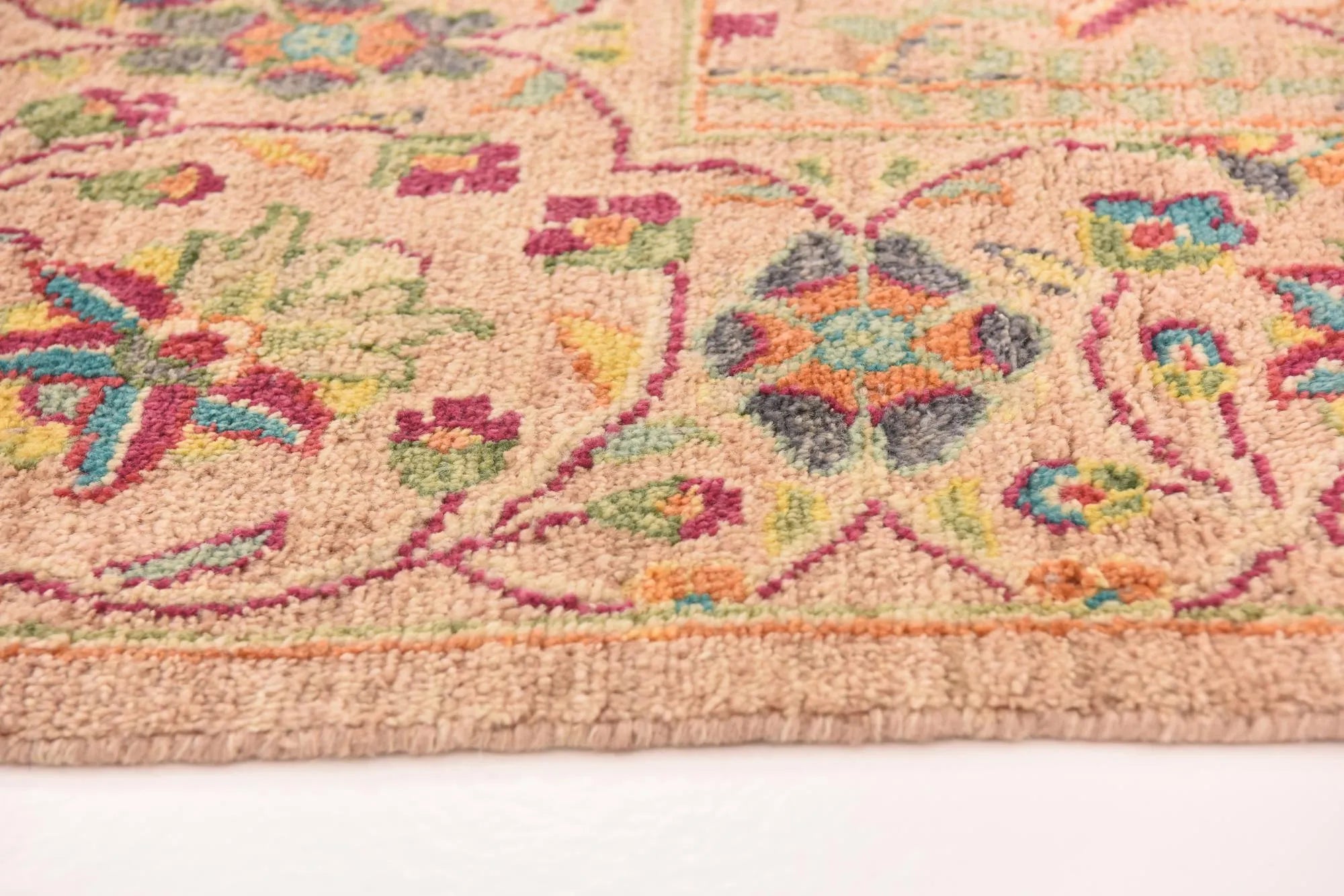 Exquisite Oushak Hand-Knotted Wool Rug