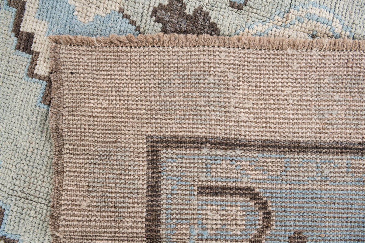 Gabrielle Oushak Hand-Knotted Wool Rug