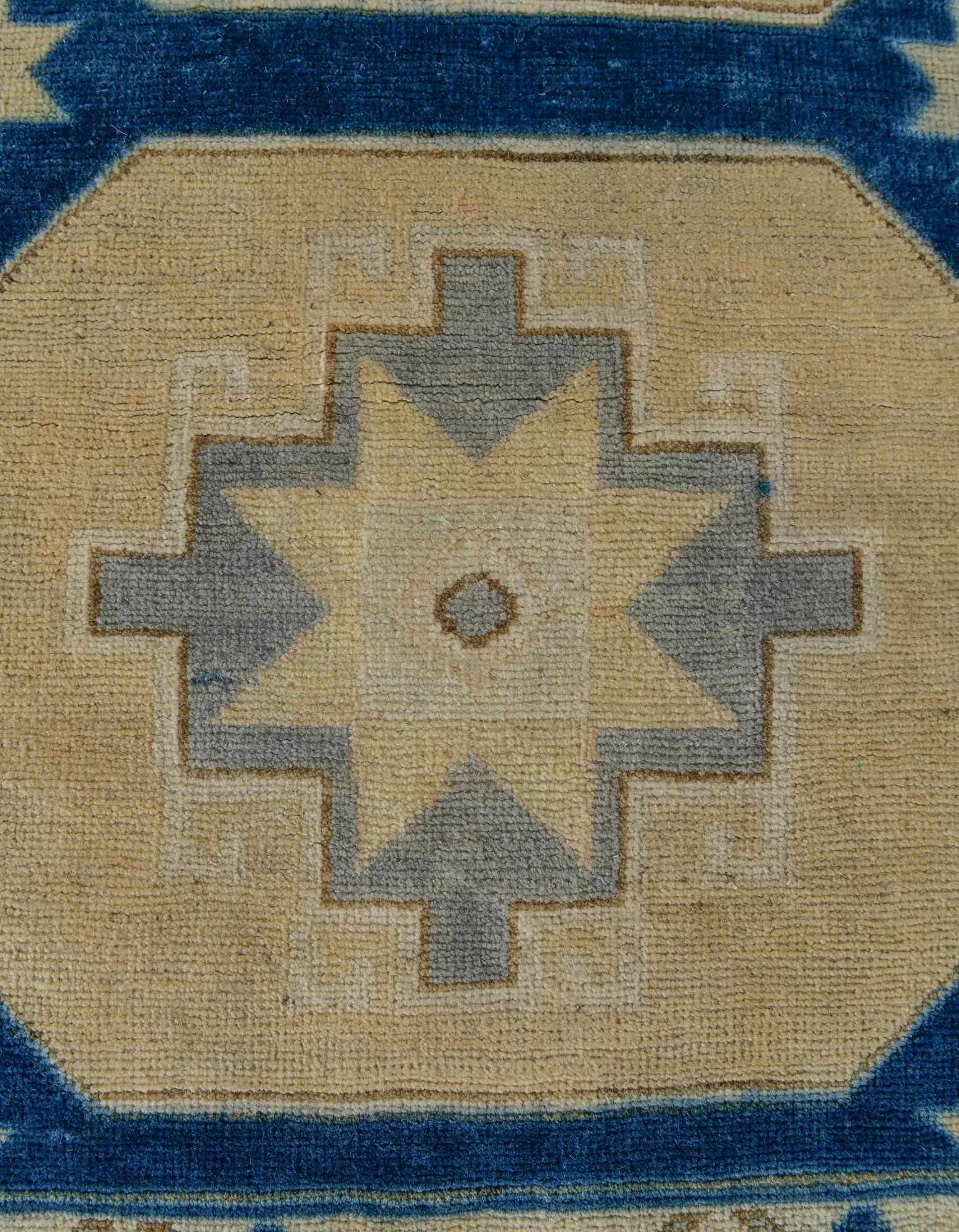 Refined Oushak Hand-Knotted Wool Rug