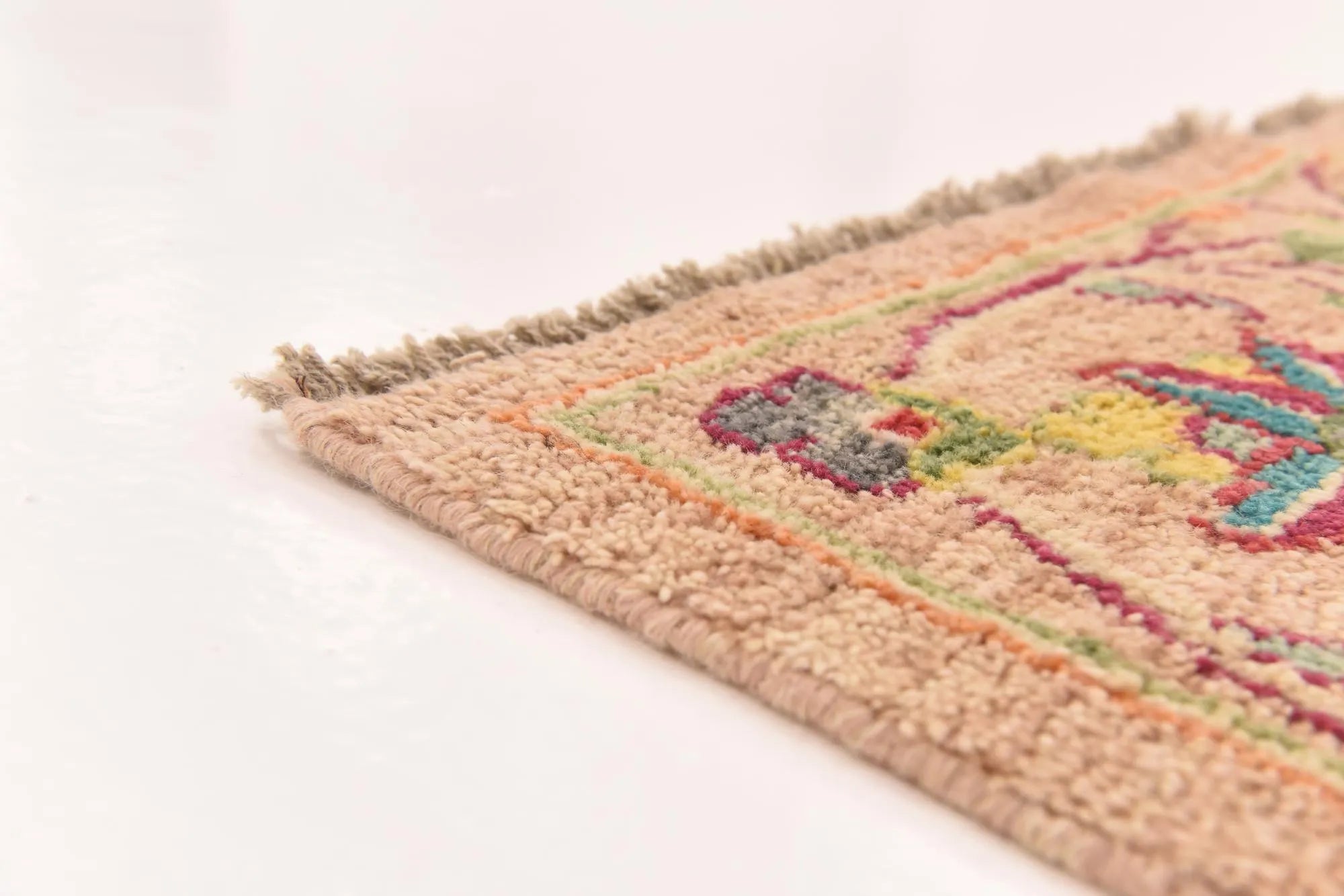 Exquisite Oushak Hand-Knotted Wool Rug