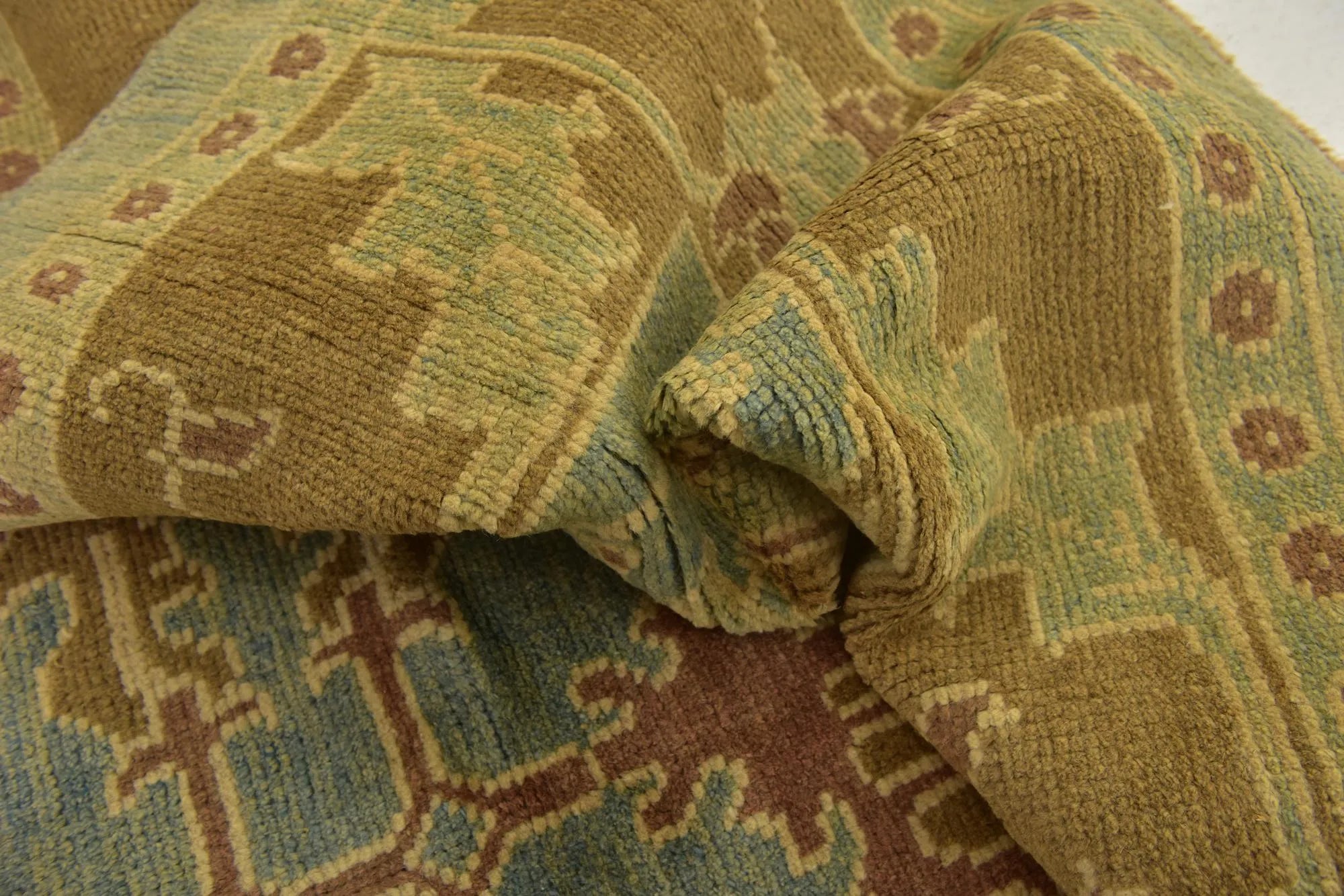 Legacy Grace Oushak Hand-Knotted Wool Rug