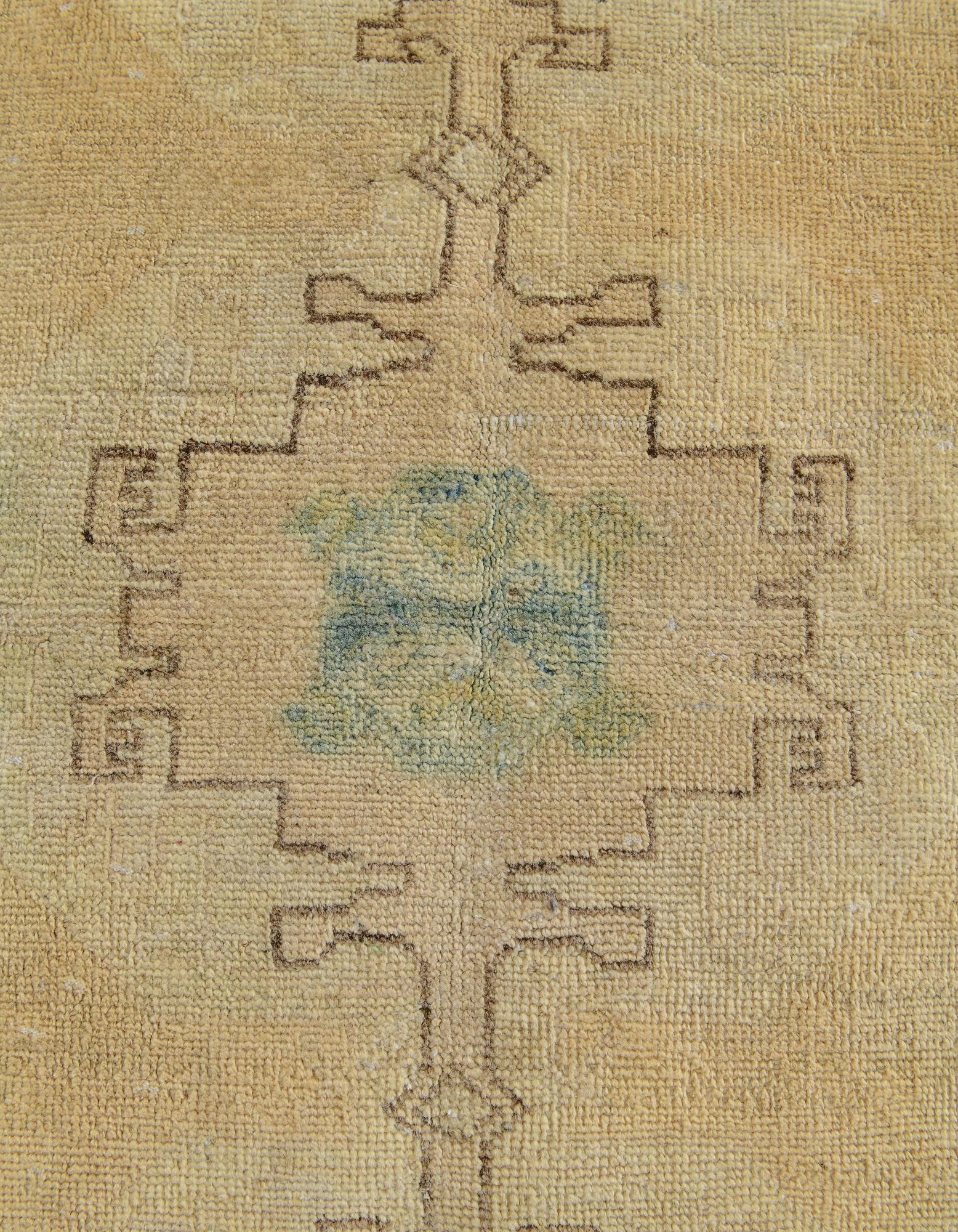 Elite Oushak Hand-Knotted Wool Rug