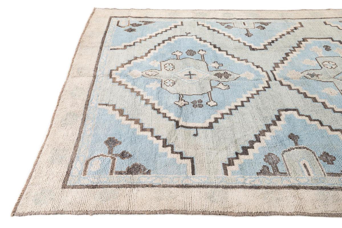 Gabrielle Oushak Hand-Knotted Wool Rug