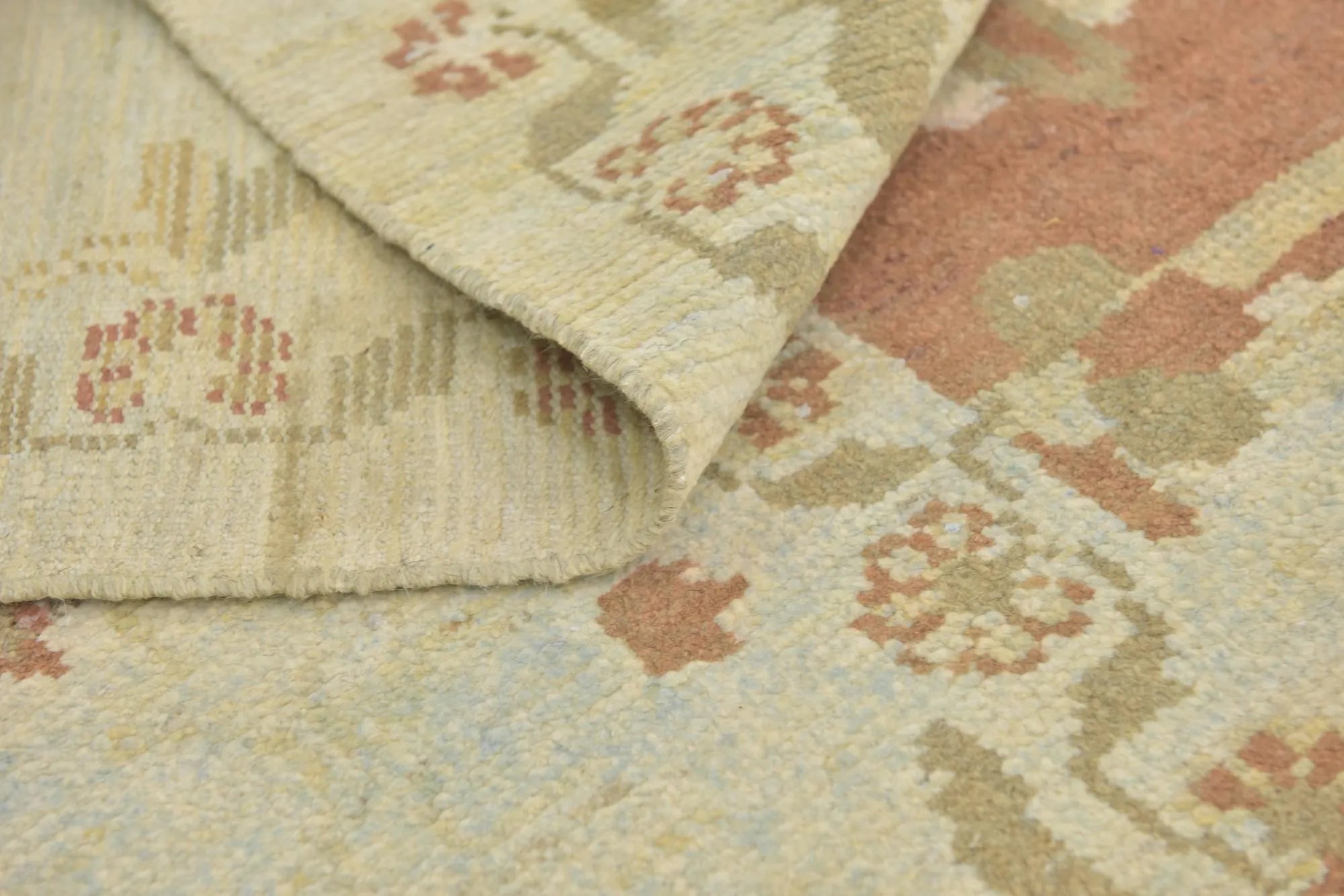Royal Oushak Hand-Knotted Wool Rug