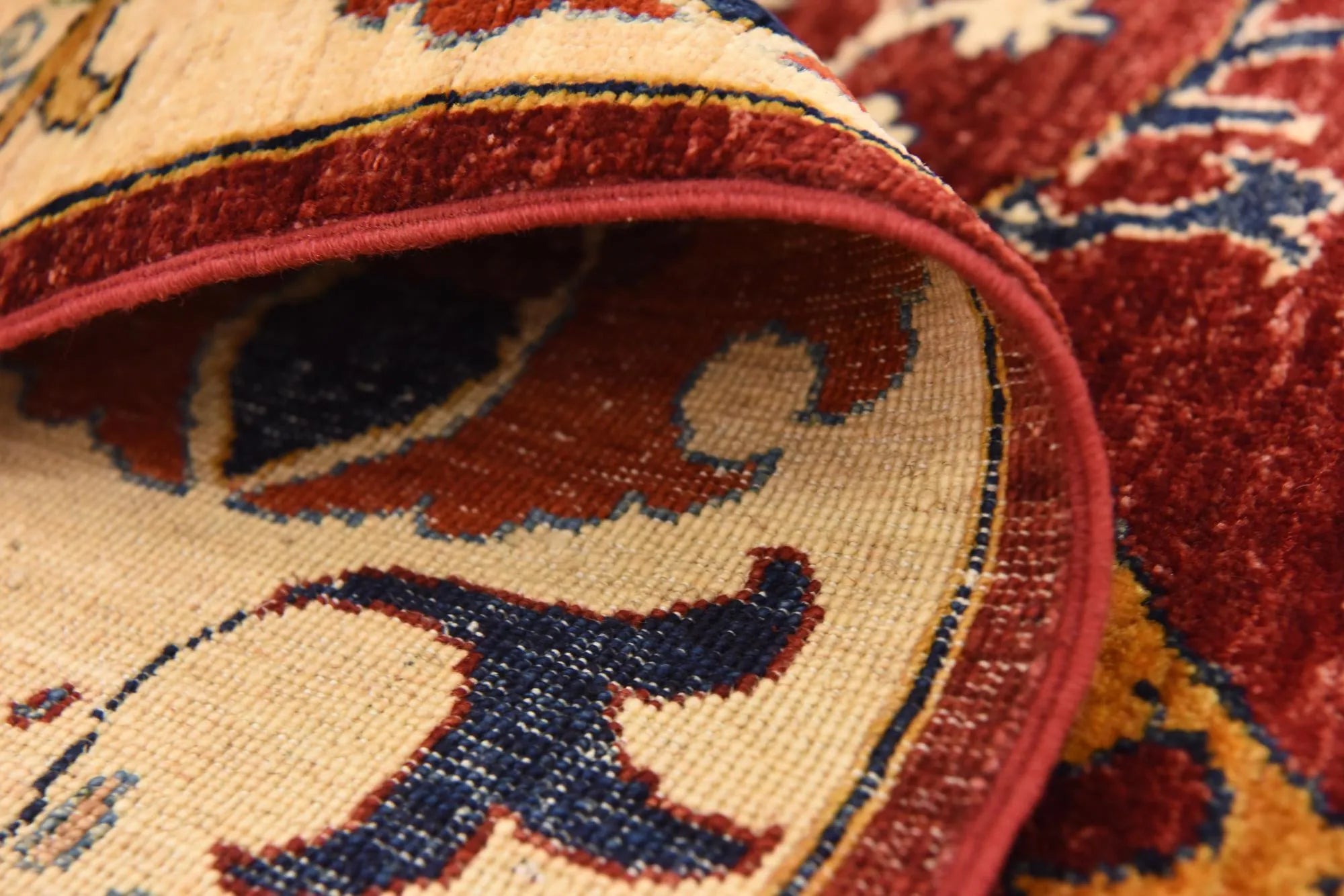 Regal Loom Ariana Hand-Knotted Rug