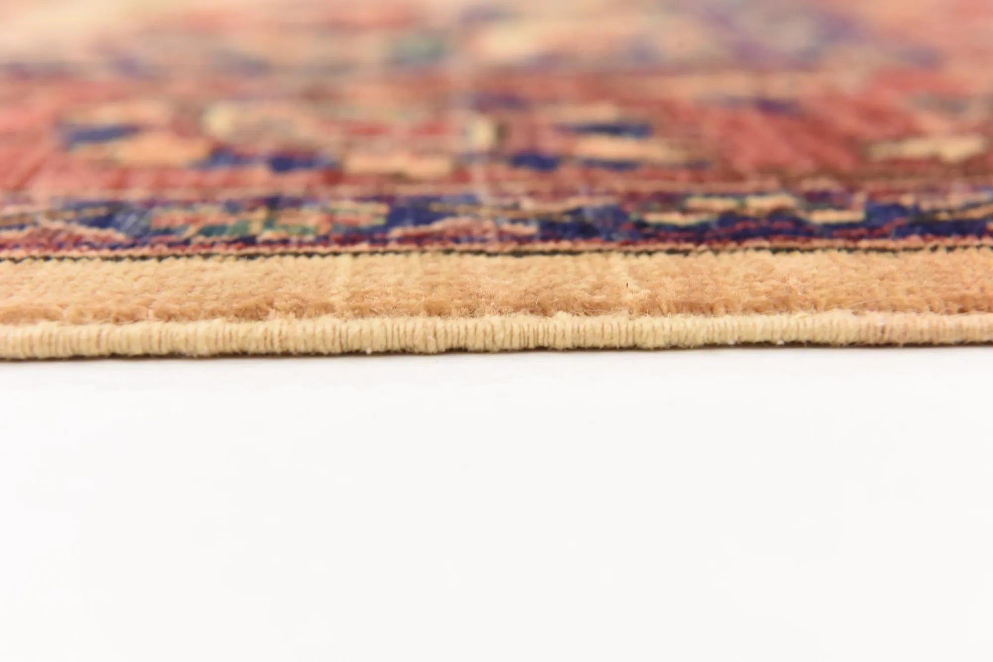 Loom Heritage Ariana Hand-Knotted Rug