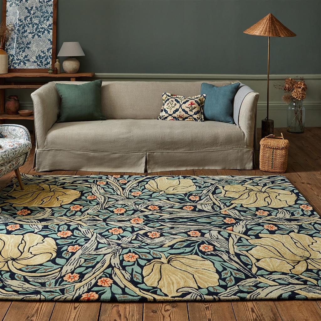 Meadow Muse Foliage Hand-Tufted Rug