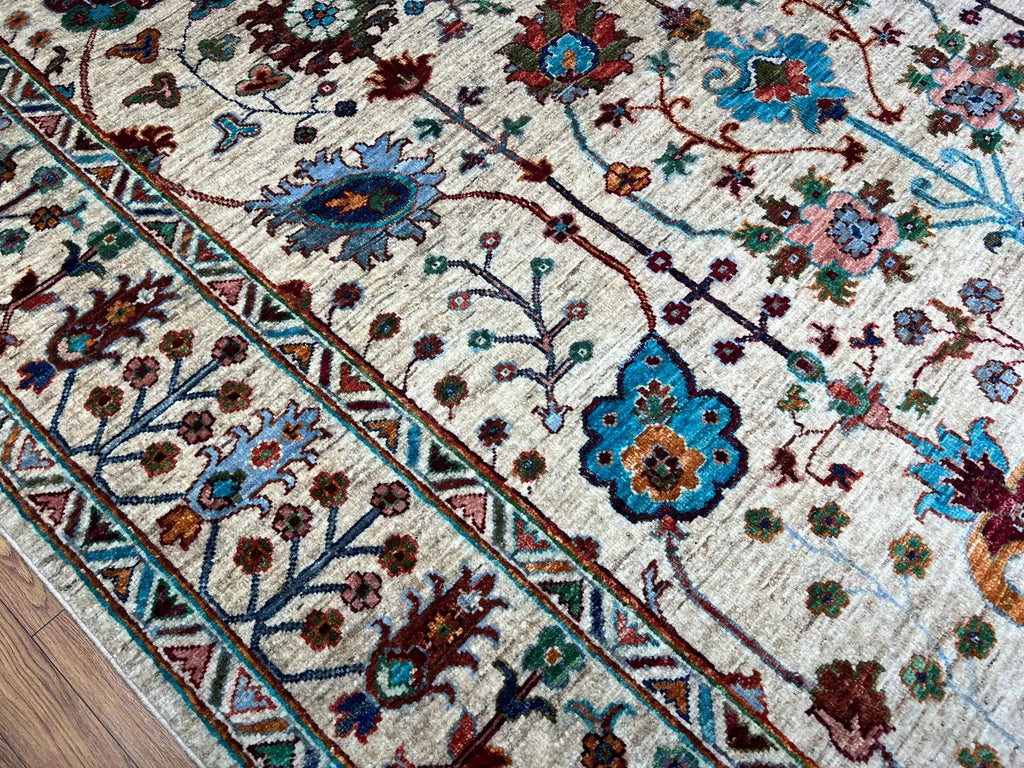 Oushak Hand-Knotted Wool Rug