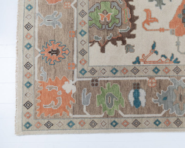 Ivory & Beige Oushak Hand-Knotted Wool Rug