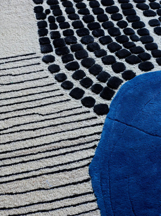 Ivory Viscose Silk & Wool Hand-Tufted Rug