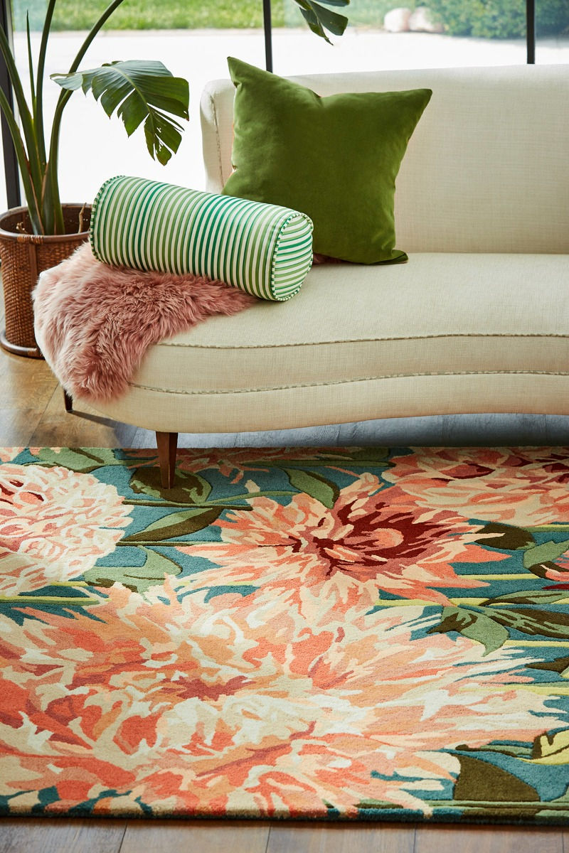 Artistic Bloom Foliage Hand-Tufted Rug