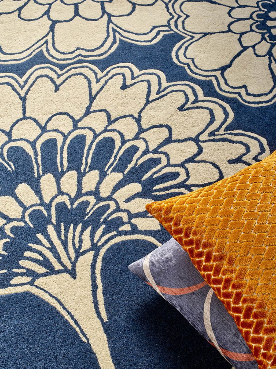 Blossom Path Foliage Hand-Tufted Rug