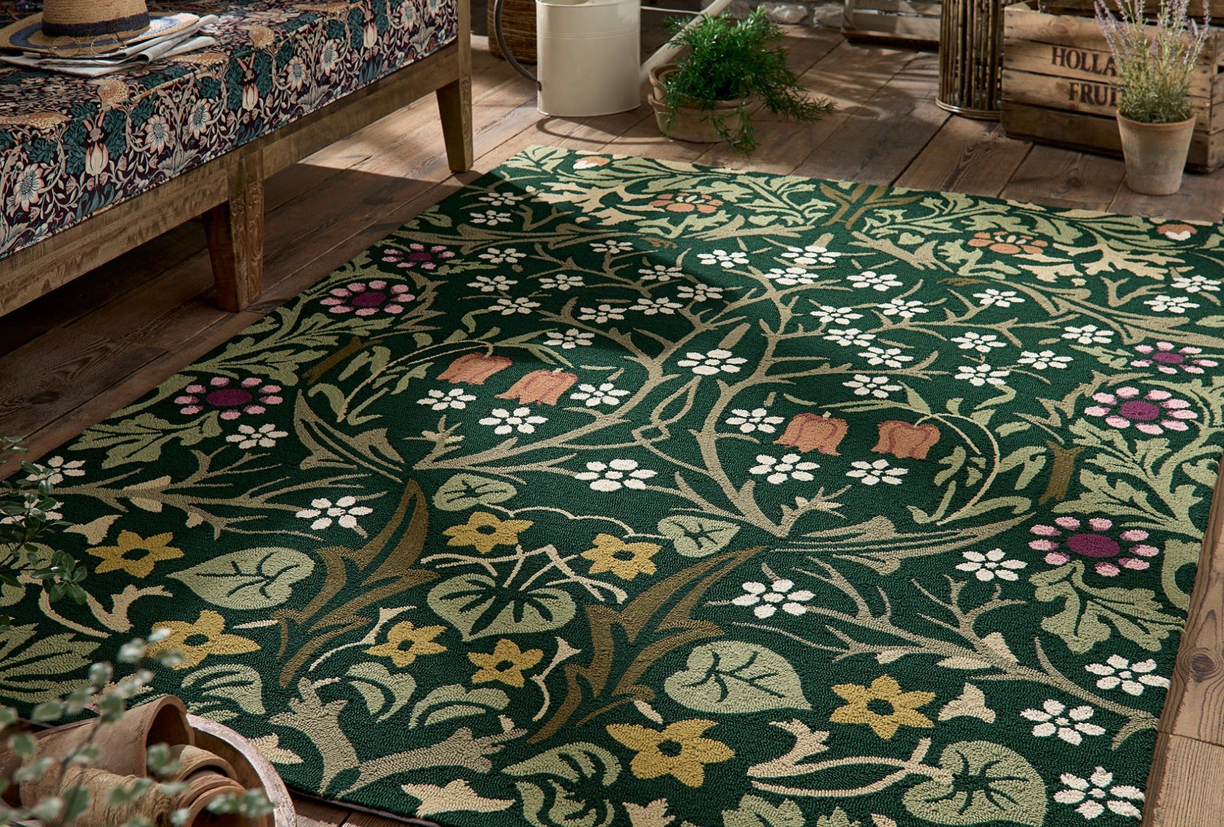 Velvet Leaf Foliage Hand-Tufted Rug
