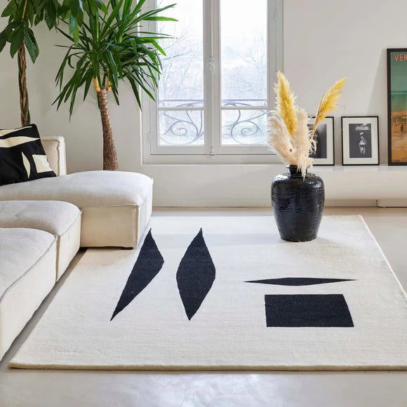 B&W Color Hand-Tufted 100% New Zealand Wool Rug