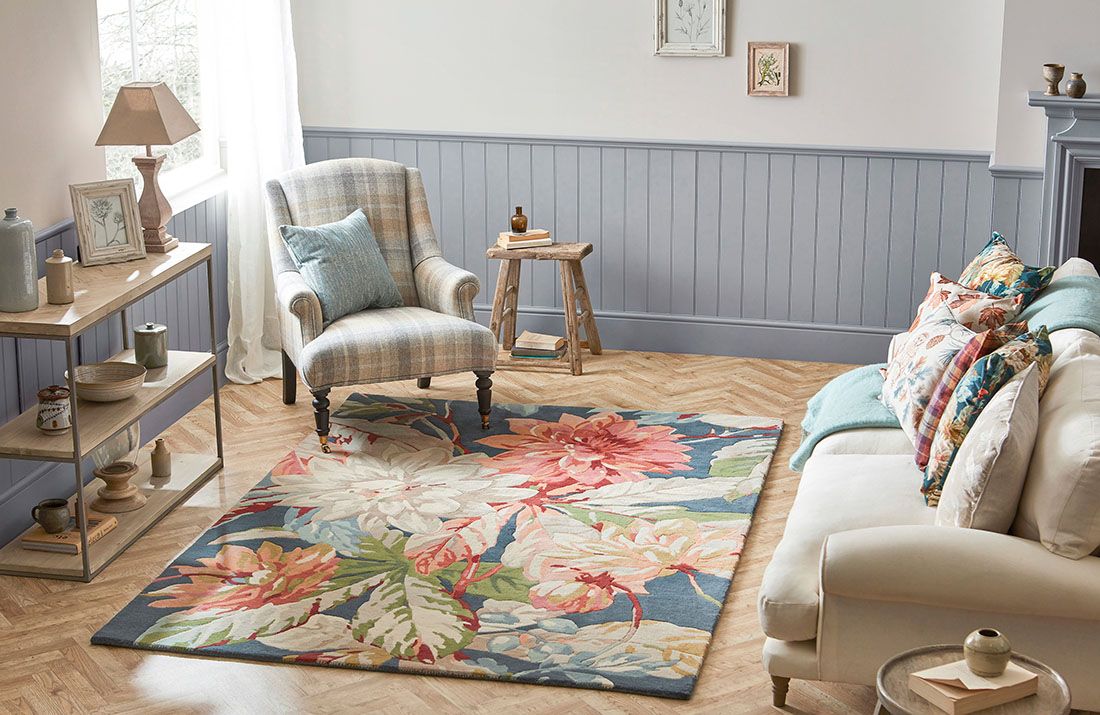 Bloom Essence Foliage Hand-Tufted Rug