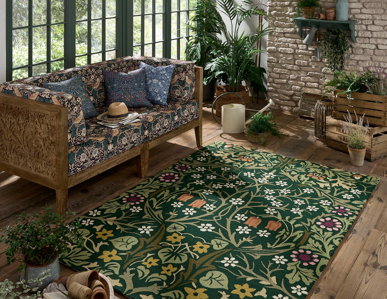Velvet Leaf Foliage Hand-Tufted Rug