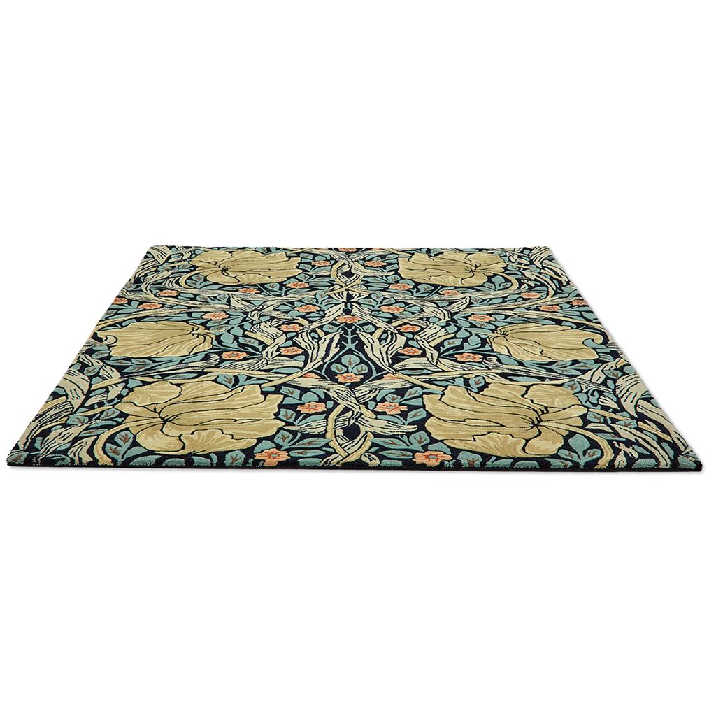 Meadow Muse Foliage Hand-Tufted Rug