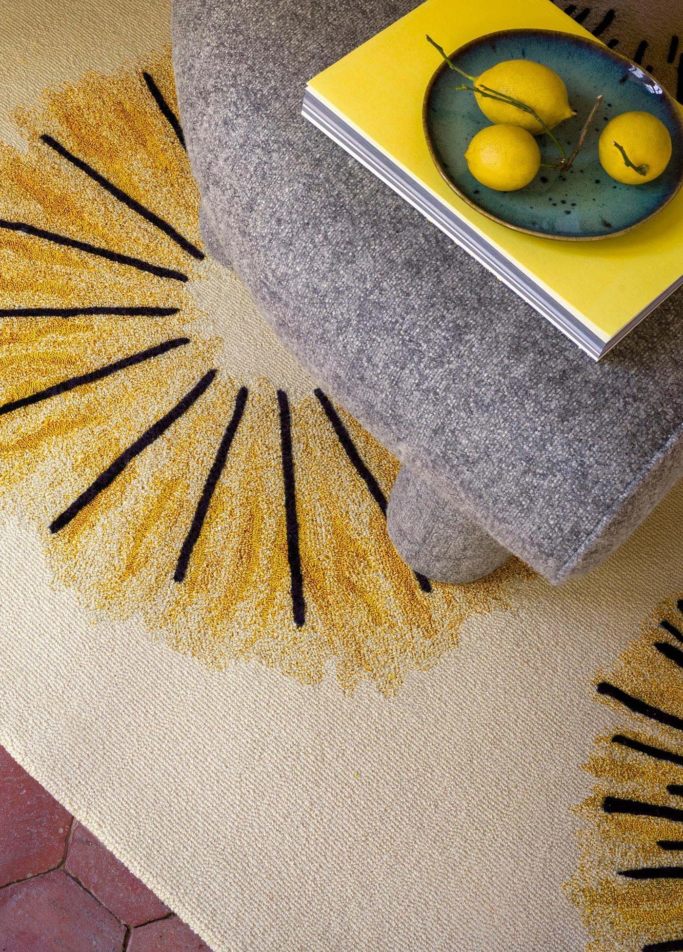 Designer Hand-Tufted Wool Carpet & Rug