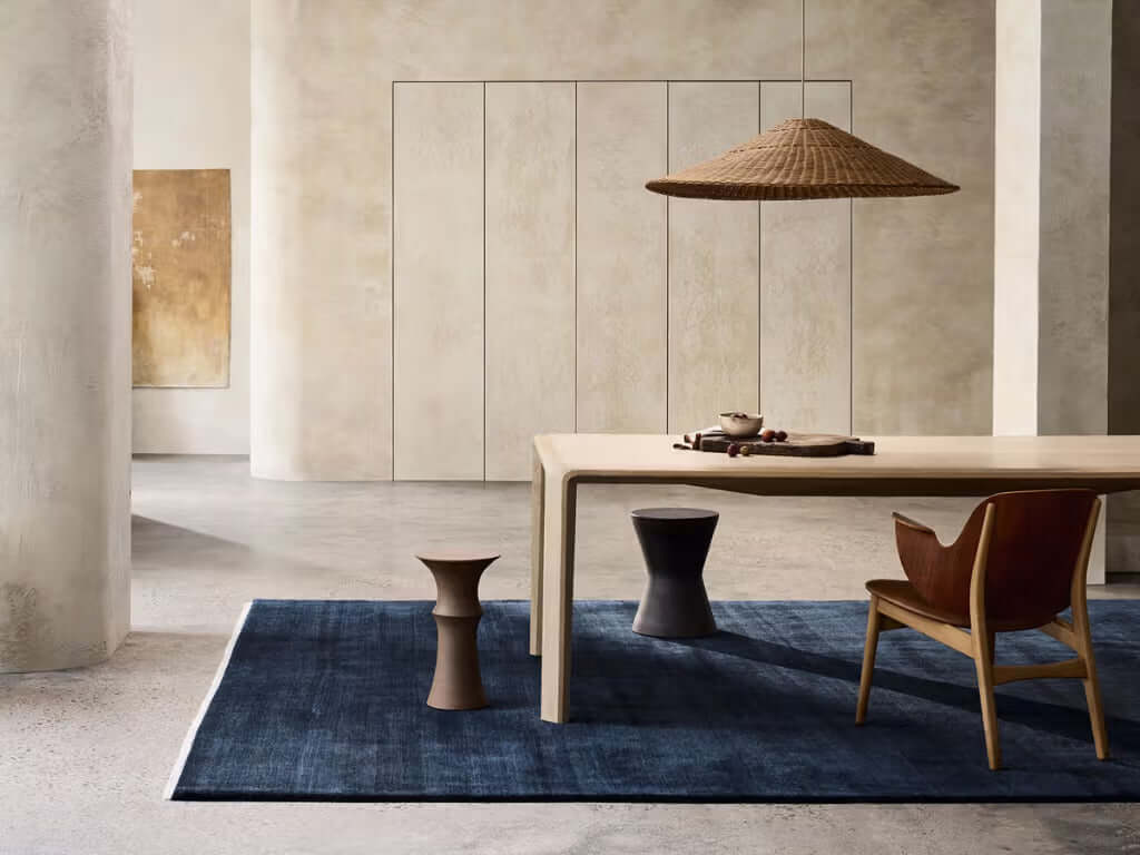 Navy Blue Hand-Tufted Wool Carpet & Rug