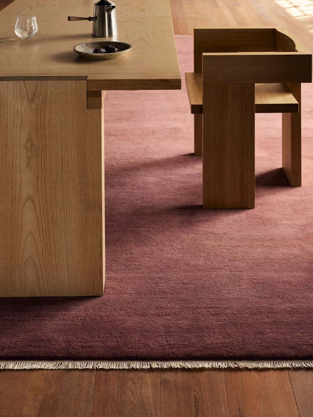 Burgendy Hand-Tufted Wool Carpet & Rug
