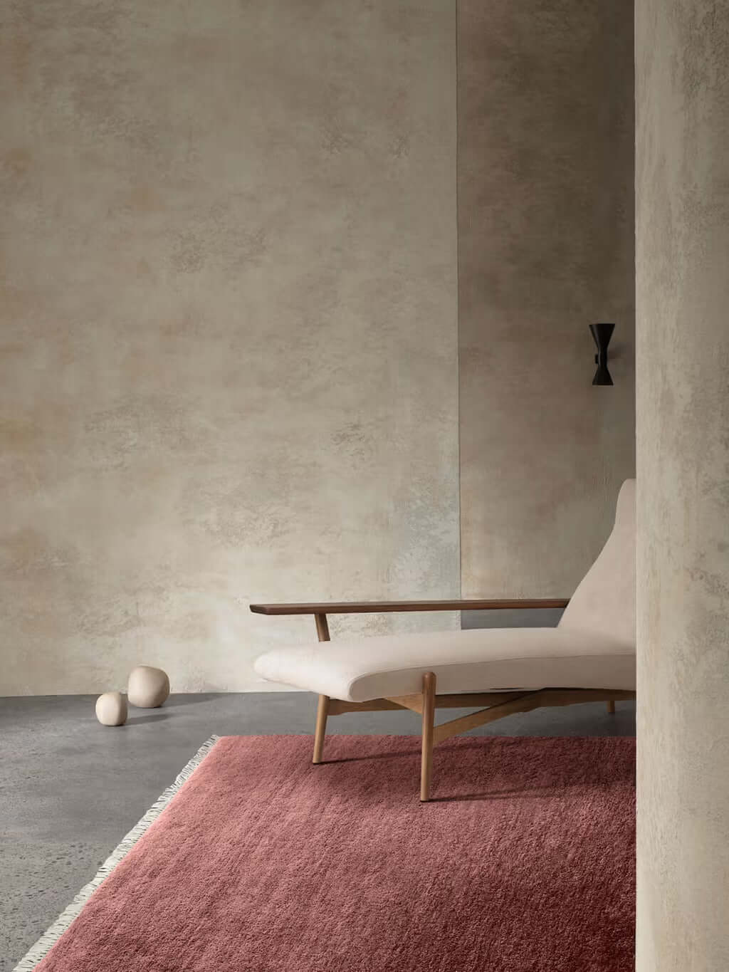 Burgendy Hand-Tufted Wool Carpet & Rug
