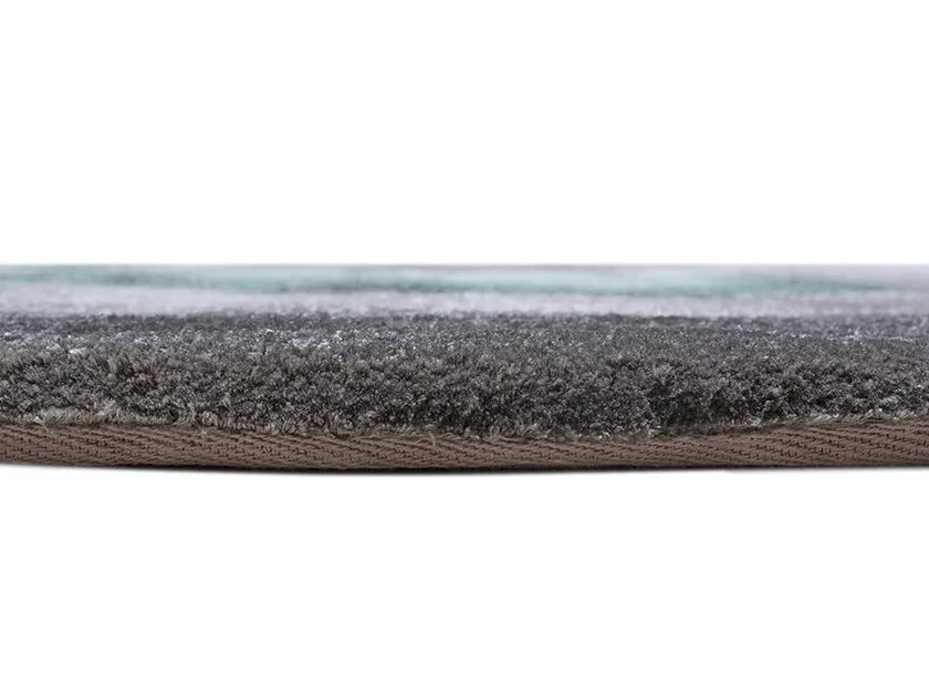Resort Style Viscose & Wool Carpet & Rug